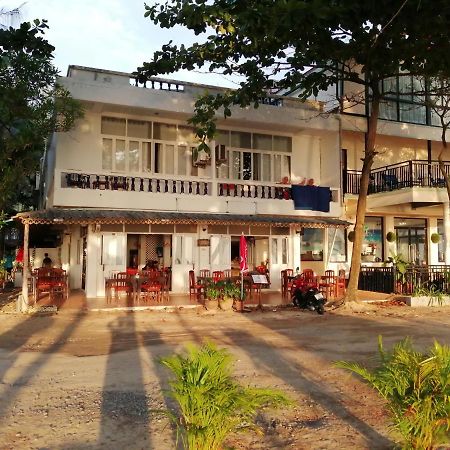 Tony Home And Restaurant Karon Exterior photo